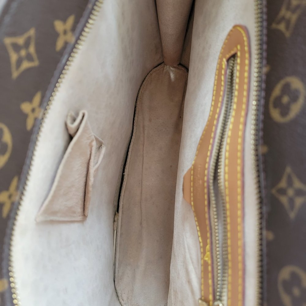 Purse - Picture 4 of 7